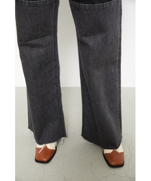 LAGUA GEM（ラグアジェム）の「LOBELIE FLARE DENIM（デニムパンツ・レディース・ブルー/ブラック・24inch/23inch/25inch/26inch/22inch）」の9枚目の写真