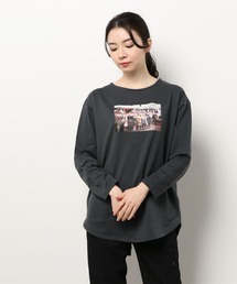 バックスリットプリントプルオーバー