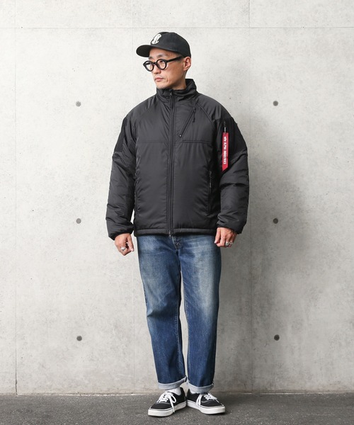 Alpha Industries（アルファインダストリーズ）の「ALPHA アルファ TA1564 THERMOLITE COLD PUFF JKT（サーモライト コールド パフジャケット）（ダウンジャケット/コート・メンズ・ブラック/グレー・XL/M/L）」の6枚目の写真