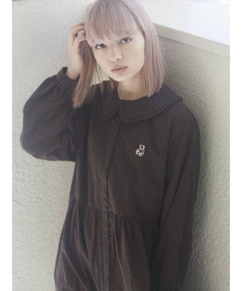 merry jenny（メリージェニー）の「フリルカラーbear刺繍ワンピース（ワンピース・レディース・ブラック/ブラウン/オフホワイト/ボルドー・FREE）」の8枚目の写真