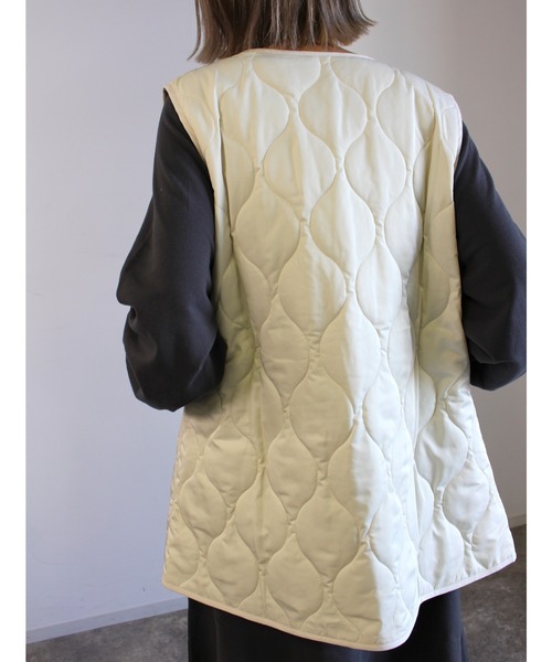 MLI'A（エムリア）の「キルティングベスト／A（ベスト・レディース・カーキ/アイボリー/ブラック・M）」の18枚目の写真