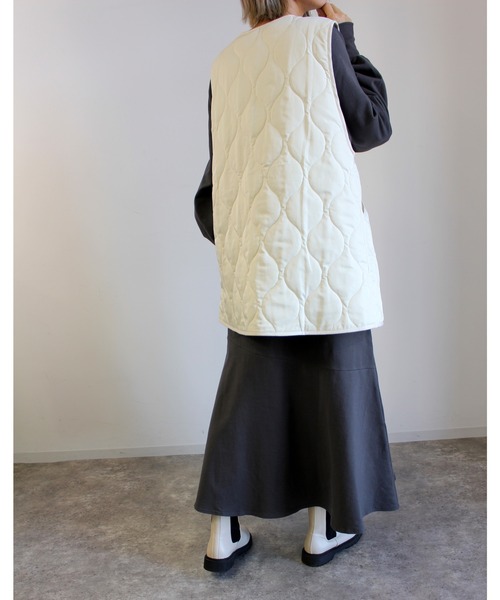 MLI'A（エムリア）の「キルティングベスト／A（ベスト・レディース・カーキ/アイボリー/ブラック・M）」の19枚目の写真