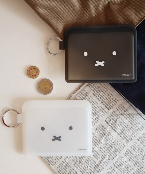 Miffy（ ミッフィー）の「FLAPPO ミッフィー ポーチ（カードケース・レディース・ホワイト/ブラック/グリーン/ピンク/ベージュ/ベージュ系その他・フリー）」の11枚目の写真