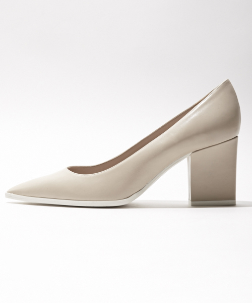 FABIO RUSCONI(ファビオルスコーニ)の「FABIO RUSCONI 『MILLY M』Pumps(パンプス・レディース・ベージュ/ネイビー・39/37/38/36/35/38.5)」の3枚目の写真