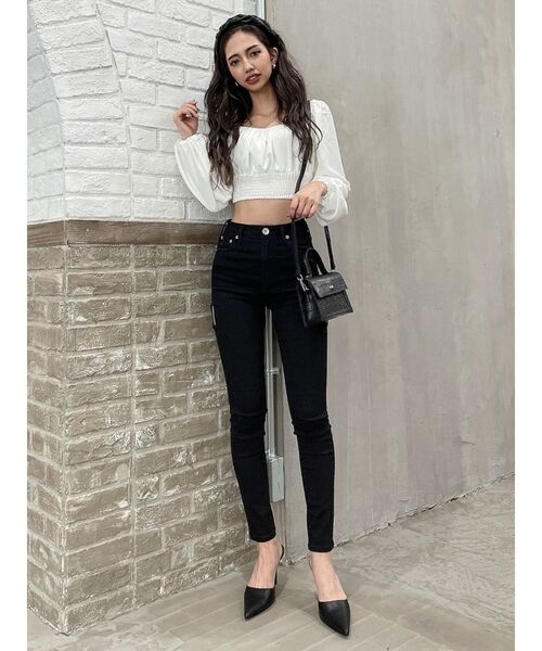 GYDA(ジェイダ)の「M/W BACKレースクロスデザインカラースキニーパンツ(その他パンツ・レディース・ブラック/ベージュ・SMALL/MEDIUM/X-SMALL)」の21枚目の写真