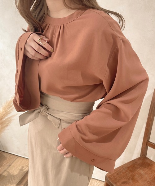 apres jour clair（アプレジュールクレア）の「【apres jour clair】２WAYスリーブシャツ（シャツ/ブラウス・レディース・アイボリー/ベージュ/ピンク系その他・フリー/X-LARGE）」の3枚目の写真