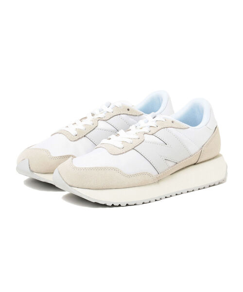 NEW BALANCE(ニューバランス)の「NEW BALANCE / MS237(スニーカー・レディース・ベージュ/ブラック・22.5cm/23.5cm/24.5cm/23.0cm/24.0cm)」の2枚目の写真