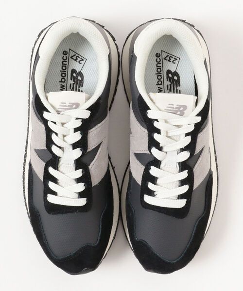NEW BALANCE(ニューバランス)の「NEW BALANCE / MS237(スニーカー・レディース・ベージュ/ブラック・22.5cm/23.5cm/24.5cm/23.0cm/24.0cm)」の6枚目の写真