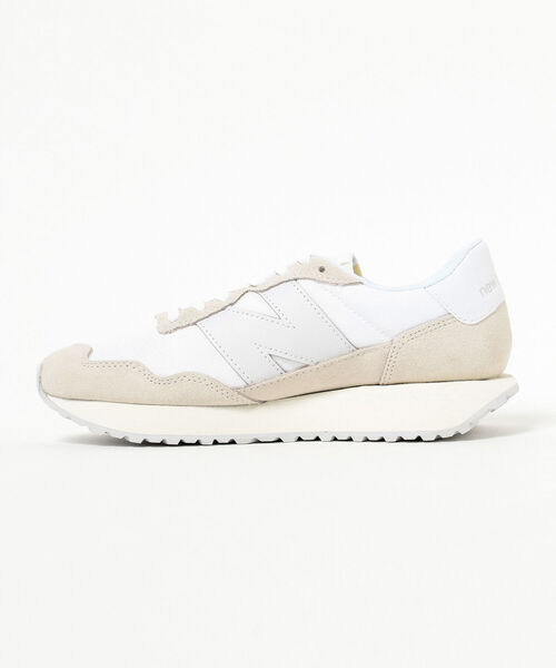 NEW BALANCE(ニューバランス)の「NEW BALANCE / MS237(スニーカー・レディース・ベージュ/ブラック・22.5cm/23.5cm/24.5cm/23.0cm/24.0cm)」の11枚目の写真