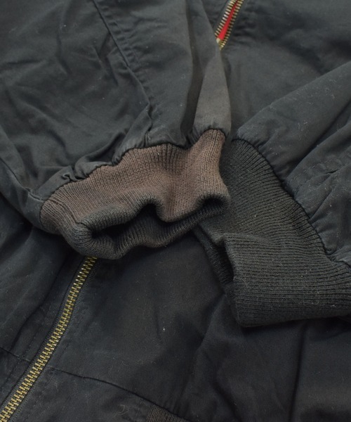 VINTAGE（ヴィンテージ）の「【ヴィンテージ古着】Marlboro/マルボロ スイングトップ フルジップジャケット リバーシブルジャケット（ブルゾン・メンズ・ブラック・X-LARGE）」の9枚目の写真