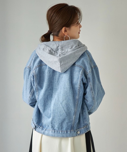each（イーチ）の「フード付きデニムジャケット（デニムジャケット・レディース・サックスブルー・FREE）」の10枚目の写真