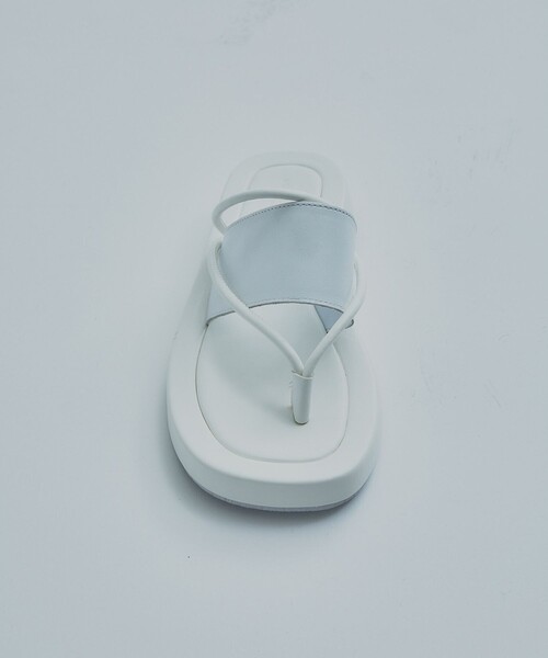 UNITED TOKYO（ユナイテッドトウキョウ）の「フラットフレームサンダル（サンダル・レディース・ホワイト/ブラック/その他2・23.5cm/24.5cm）」の12枚目の写真