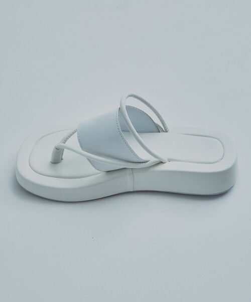 UNITED TOKYO（ユナイテッドトウキョウ）の「フラットフレームサンダル（サンダル・レディース・ホワイト/ブラック/その他2・23.5cm/24.5cm）」の13枚目の写真