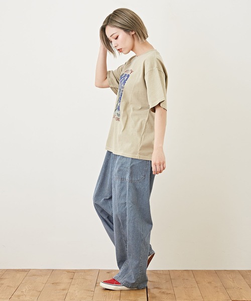 CUBE SUGAR(キューブシュガー)の「天竺カットソーピグメント染半袖グラフィックTシャツ(Tシャツ/カットソー・レディース・チャコールグレー/ベージュ/ピンク/ブルー・M)」の13枚目の写真