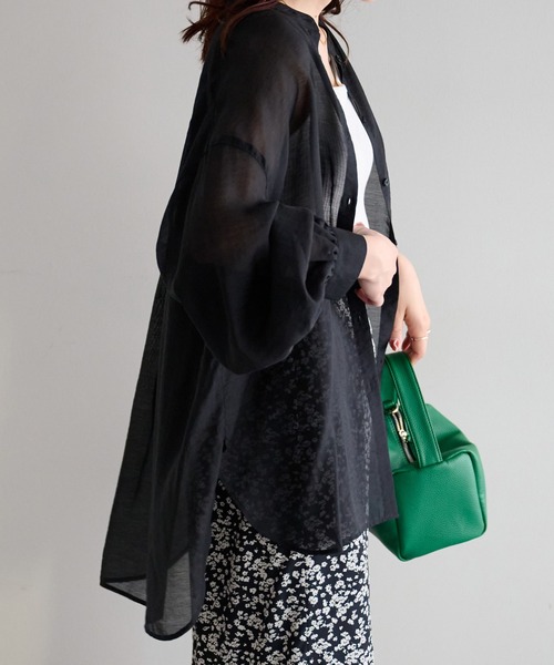 DISCOAT（ディスコート）の「シアーバンドカラーシャツ（シャツ/ブラウス・レディース・ブラック/オフホワイト/グリーン/ピンクベージュ・FREE）」の7枚目の写真