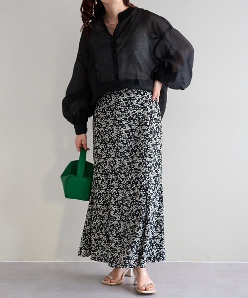 DISCOAT（ディスコート）の「シアーバンドカラーシャツ（シャツ/ブラウス・レディース・ブラック/オフホワイト/グリーン/ピンクベージュ・FREE）」の9枚目の写真