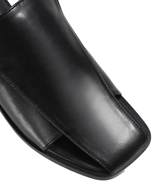 Futier land（フューティアランド）の「スクエアトゥフェイクウッドヒールサンダル（サンダル・レディース・ブラック/アイボリー・40/38/39/36/37）」の12枚目の写真