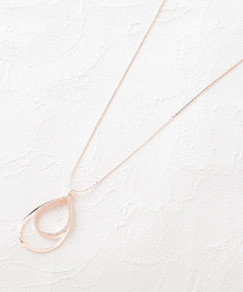 SHOO・LA・RUE(シューラルー)の「◆Wしずくロングネックレス(ネックレス・レディース・シルバー/ゴールド/ベビーピンク・00)」の7枚目の写真