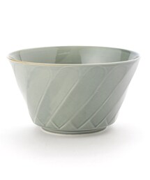 212 KITCHEN STORE（トゥワントゥキッチンストア）の「彫刻紋〈藍墨〉ボウル 斜め彫・大（食器）」