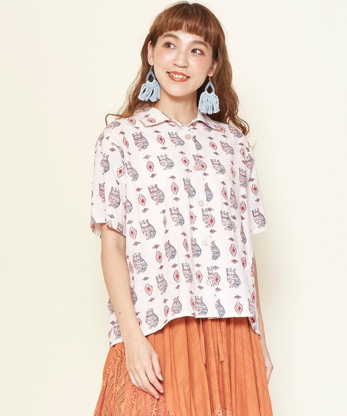 チャイハネ（チャイハネ）の「【チャイハネ】ブロックプリント梟柄シャツ（シャツ/ブラウス・レディース・ブラック/ベージュ/マスタード・FREE）」の2枚目の写真