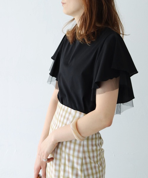 HER CLOSET（ハークローゼット）の「【shemoshelly】チュールフレア袖フレンチトップス（Tシャツ/カットソー・レディース・チャコールグレー/ブラック/オフホワイト/グレイッシュベージュ・M）」の20枚目の写真