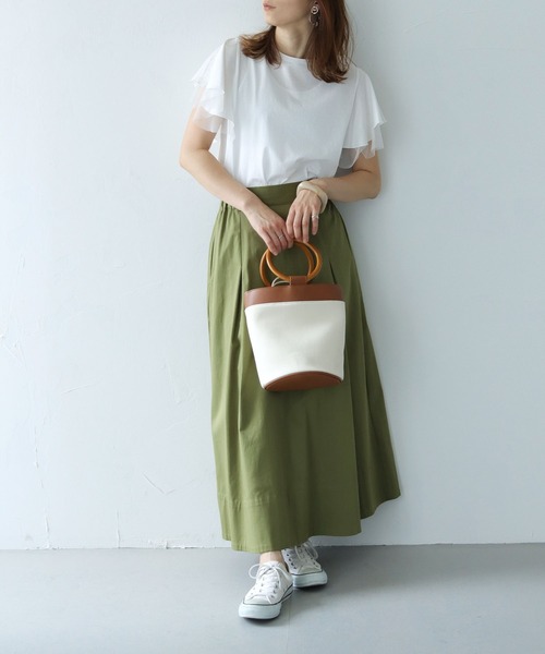 HER CLOSET（ハークローゼット）の「【shemoshelly】チュールフレア袖フレンチトップス（Tシャツ/カットソー・レディース・チャコールグレー/ブラック/オフホワイト/グレイッシュベージュ・M）」の13枚目の写真