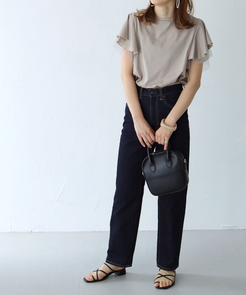 HER CLOSET（ハークローゼット）の「【shemoshelly】チュールフレア袖フレンチトップス（Tシャツ/カットソー・レディース・チャコールグレー/ブラック/オフホワイト/グレイッシュベージュ・M）」の17枚目の写真