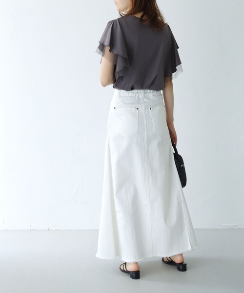 HER CLOSET（ハークローゼット）の「【shemoshelly】チュールフレア袖フレンチトップス（Tシャツ/カットソー・レディース・チャコールグレー/ブラック/オフホワイト/グレイッシュベージュ・M）」の21枚目の写真