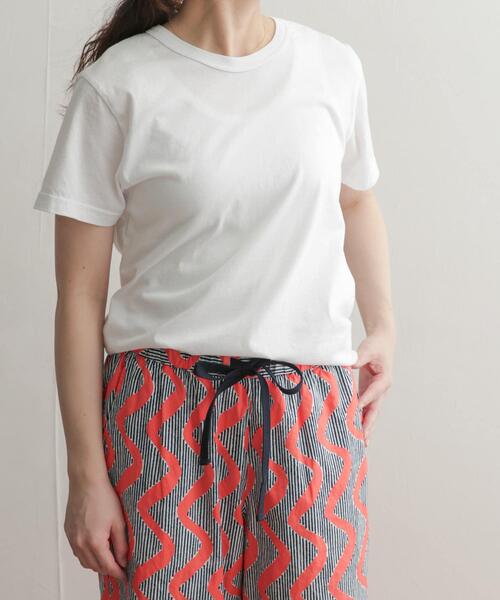 URBAN RESEARCH DOORS（アーバンリサーチドアーズ）の「『別注』Upcycle×DOORS　アップサイクルコンパクトTシャツ（Tシャツ/カットソー・レディース・ホワイト/チャコールグレー/ライトブルー/ピンク/オレンジ・FREE）」の2枚目の写真