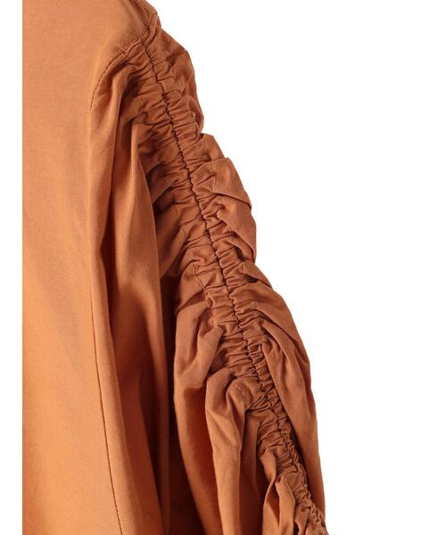 AMERICAN HOLIC(アメリカンホリック)の「Vネック袖ギャザーブラウス(シャツ/ブラウス・レディース・ブラック/オフホワイト/オレンジ・M/L)」の8枚目の写真