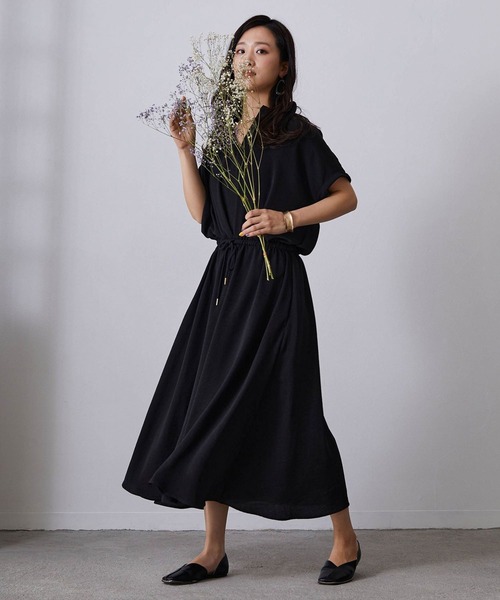 NICOLE white（ニコルホワイト）の「レイヤード風スキッパーワンピース