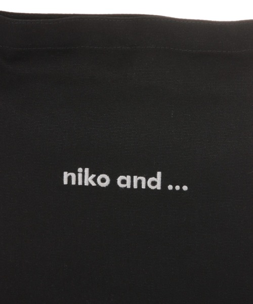 niko and（ニコアンド）の「オリジナルニコロゴ刺繍