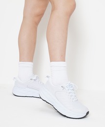styles（スタイルス）の「HOKA ONE ONE W BONDI SR 1110521-BBLC/WHT（スニーカー・メンズ）」