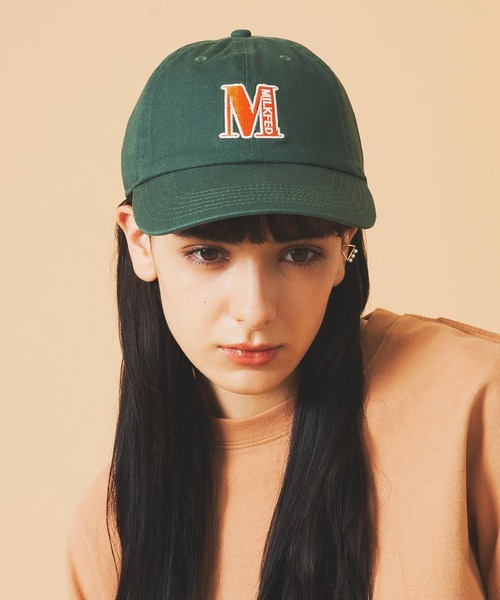 MILKFED.（ミルクフェド）の「M EMBROIDERY LOGO CAP/ロゴ刺繍 キャップ（キャップ・レディース・ブラック/ライトピンク/グリーン/ベージュ・ONE SIZE）」の5枚目の写真
