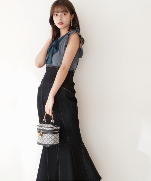 PROPORTION BODY DRESSING（プロポーションボディドレッシング）の「トライアングルデニムマーメイド / 1212220508（スカート・レディース・ブラック/ダークネイビー・SMALL/MEDIUM）」の3枚目の写真