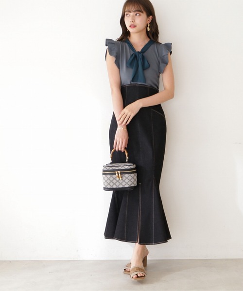 PROPORTION BODY DRESSING（プロポーションボディドレッシング）の「トライアングルデニムマーメイド / 1212220508（スカート・レディース・ブラック/ダークネイビー・SMALL/MEDIUM）」の4枚目の写真