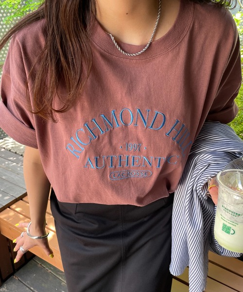 DISCOAT（ディスコート）の「アーチロゴ刺繍クラブTシャツ（Tシャツ/カットソー・レディース・パープル/ブラウン/オフホワイト・FREE）」の11枚目の写真