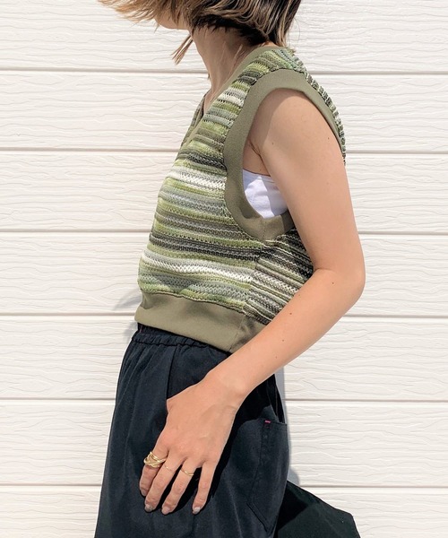 Q（キュー）の「グラデボーダーベスト（ベスト・レディース・ブラック系その他/グリーン系その他・MEDIUM）」の10枚目の写真