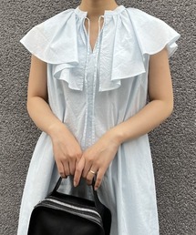 CASA FLINE（カーサフライン）の「ビッグカラーノースリーブ
