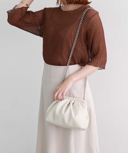 archives(アルシーヴ)の「チェーンがま口バッグ(ショルダーバッグ・レディース・ブラック/アイボリー/グレイッシュベージュ・FREE)」の11枚目の写真