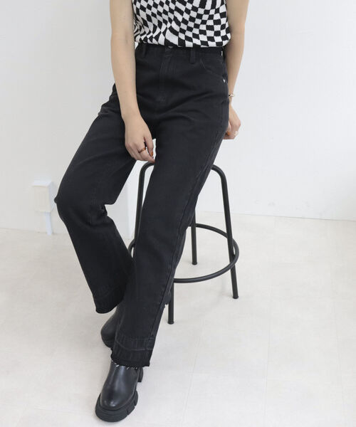 fredy repit（フレディレピ）の「デニムストレートパンツ（デニムパンツ・レディース・ブルー/ライトパープル/チャコールグレー・36/38）」の14枚目の写真