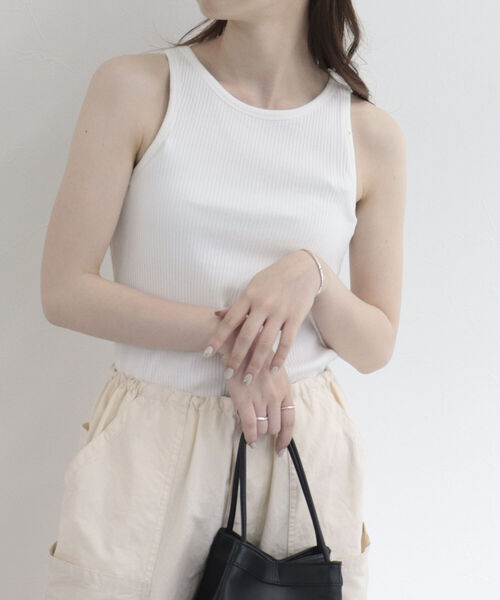 fredy emue（フレディエミュ）の「ボーダー/無地 アメスリタンクトップ（タンクトップ・レディース・ベージュ系その他/ブルー系その他/ブラック/ホワイト系その他/オフホワイト・38）」の8枚目の写真