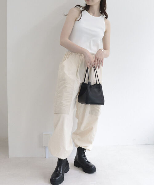 fredy emue（フレディエミュ）の「ボーダー/無地 アメスリタンクトップ（タンクトップ・レディース・ベージュ系その他/ブルー系その他/ブラック/ホワイト系その他/オフホワイト・38）」の9枚目の写真