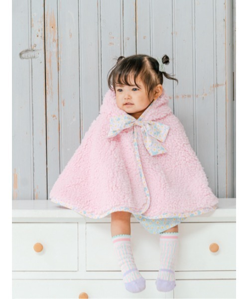 fafa(フェフェ)の「LIOV | ポンチョ(その他アウター・キッズ・ラベンダー/ピンク・SMALL/MEDIUM)」の7枚目の写真