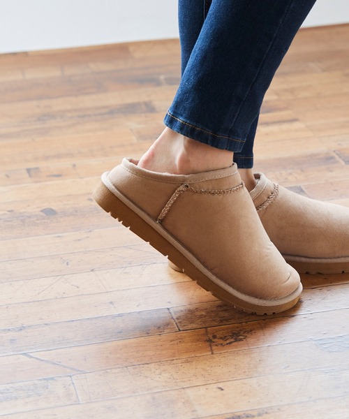 mooimooi（モーイモーイ）の「ムートンスリッポン（サンダル・レディース・ブラック/ベージュ/キャメル/ダークブラウン/チャコールグレー/アイボリー系・S/M/L/LL/3L/4L）」の4枚目の写真