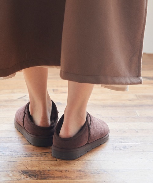 mooimooi（モーイモーイ）の「ムートンスリッポン（サンダル・レディース・ブラック/ベージュ/キャメル/ダークブラウン/チャコールグレー/アイボリー系・S/M/L/LL/3L/4L）」の18枚目の写真