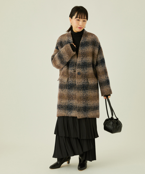 journal standard L'essage（ジャーナルスタンダードレサージュ）の「コクーンミドルコート（ノーカラージャケット・レディース・ネイビー/ブラウン系その他/ナチュラル・FREE）」の15枚目の写真