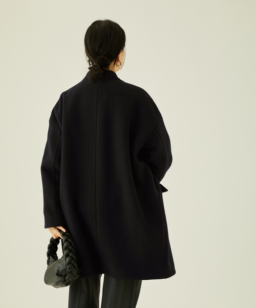 journal standard L'essage（ジャーナルスタンダードレサージュ）の「コクーンミドルコート（ノーカラージャケット・レディース・ネイビー/ブラウン系その他/ナチュラル・FREE）」の6枚目の写真