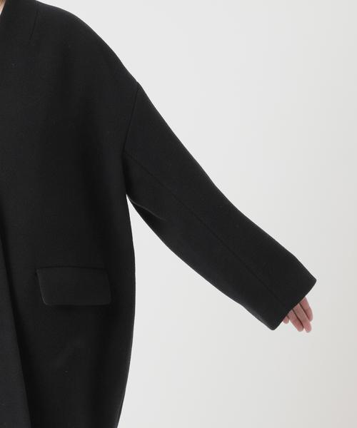 journal standard L'essage（ジャーナルスタンダードレサージュ）の「コクーンミドルコート（ノーカラージャケット・レディース・ネイビー/ブラウン系その他/ナチュラル・FREE）」の17枚目の写真