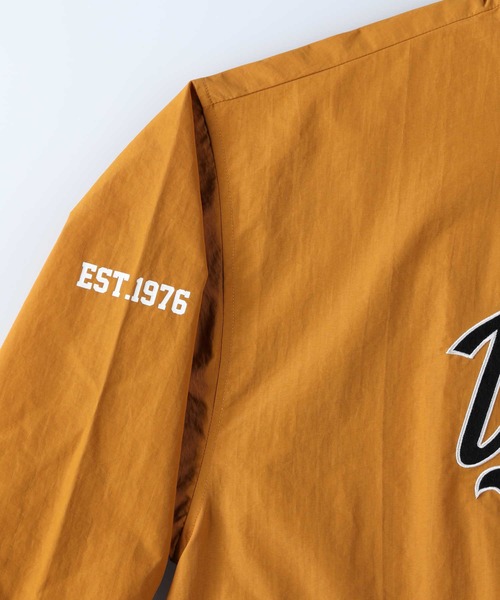 VISION STREET WEAR(ヴィジョンストリートウェア)の「【VISION STREET】リブナイロンプルオ-バー(ナイロンジャケット・メンズ・ブラック/ゴールド/ブラック×グリーン・M/XL/L)」の8枚目の写真